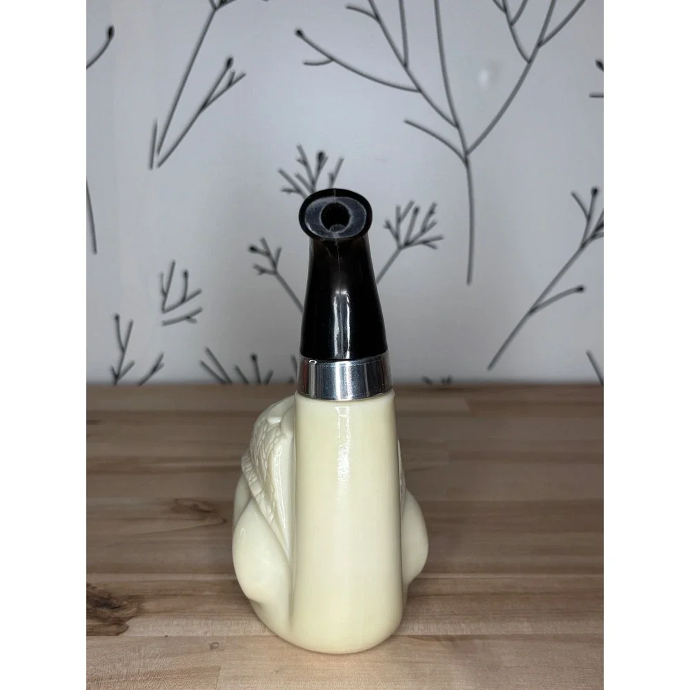 Avon vintage wild